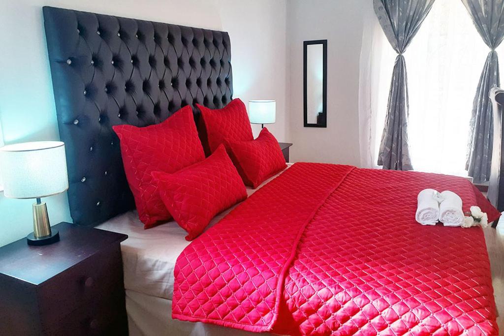 Queens Palace Pretoria Quarto foto